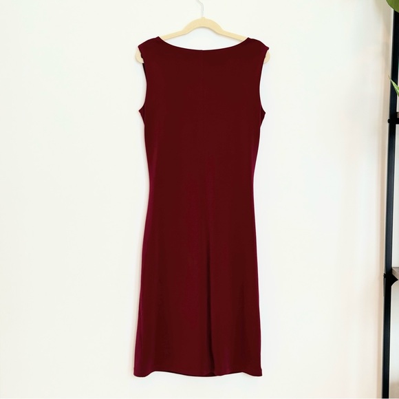 Maroon Dress - Picture 3 of 4